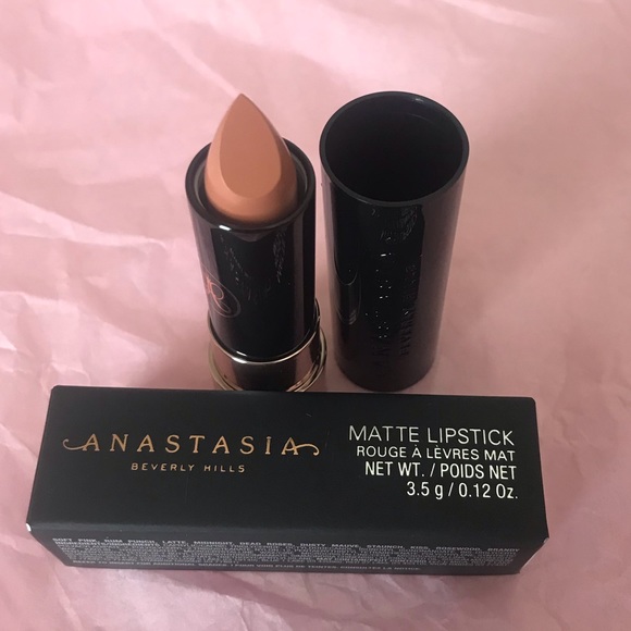 Anastasia Beverly Hills Other - Anastasia Beverly Hills Matte Lipstick ( nude )